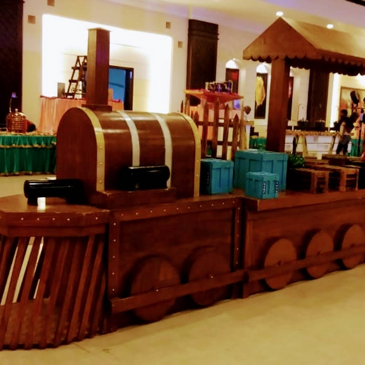 Main service image